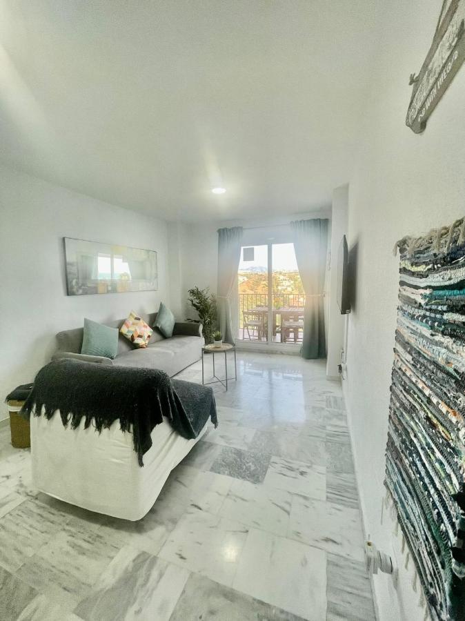 Apartment Two Bed, Two Bath With Sea Views - Angel De Miraflores Malaga