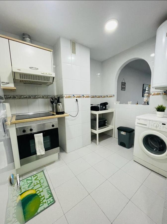 Two Bed, Two Bath With Sea Views - Angel De Miraflores Lejlighed